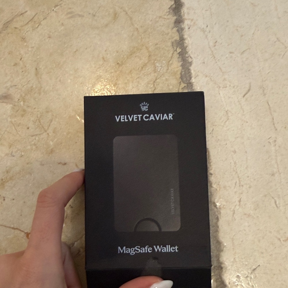 Velvet Caviar Charcoal MagSafe Wallet